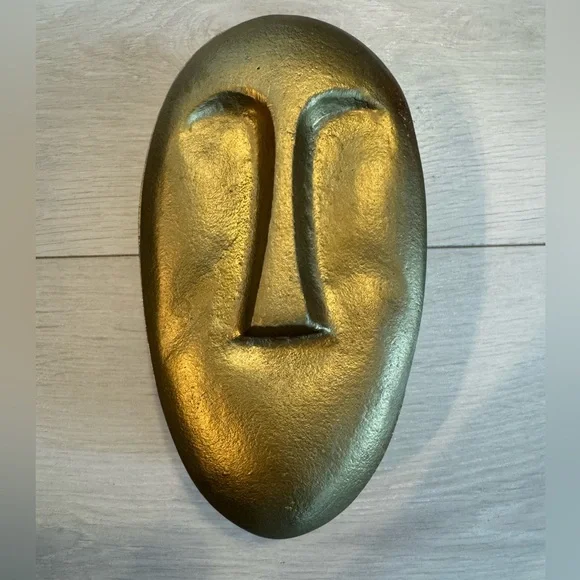 Abstract Metal Lidded Trinket Box - Picture 1 of 4